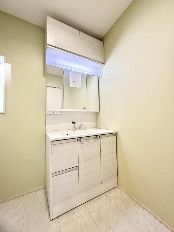 ���ʑ�E���ʏ� ����