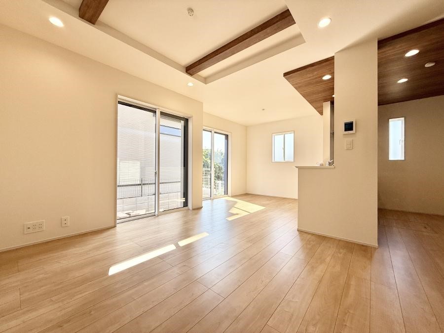 rO VvґA؂ȐlƉ߂Sقǂ