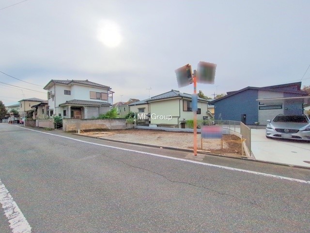 nOώʐ^ OρV炵n܂ꏊŁAƑJ[߂