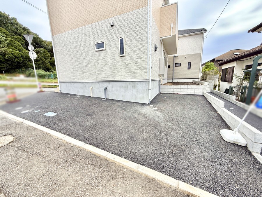  �O�ρ������̒��Ԃ����K��