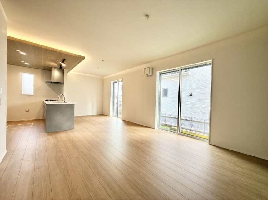 rO VvґA؂ȐlƉ߂Sقǂ