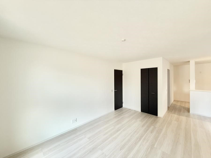 rO VvґA؂ȐlƉ߂Sقǂ