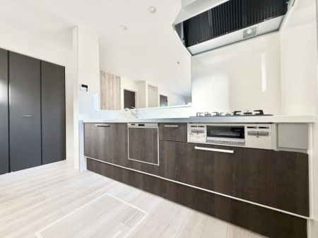 �L�b�`�� �������V���v���Ŕ������S�n�悢���Ԃ𐶂ރL�b�`�����