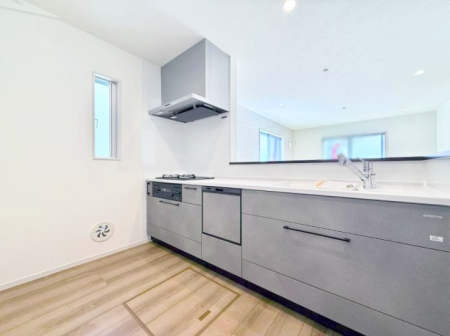 �L�b�`�� �������Ƒ��ƂȂ���A�R�~���j�P�[�V�����̏�