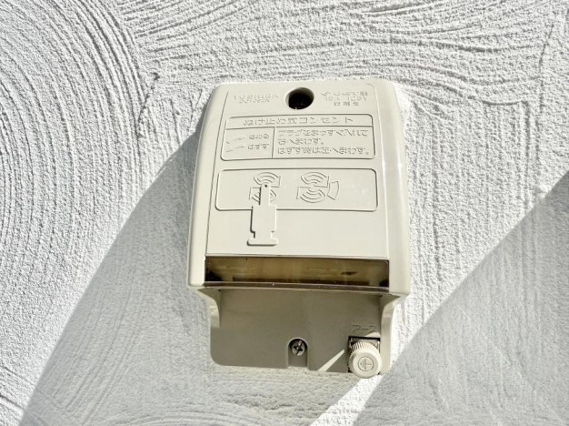 ���̑����� �ݔ��������̃R���Z���g���牄���R�[�h�����������Ԃ��Ȃ��Ȃ�܂��B