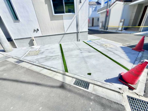  �O�ρ��J�[�X�y�[�X�L