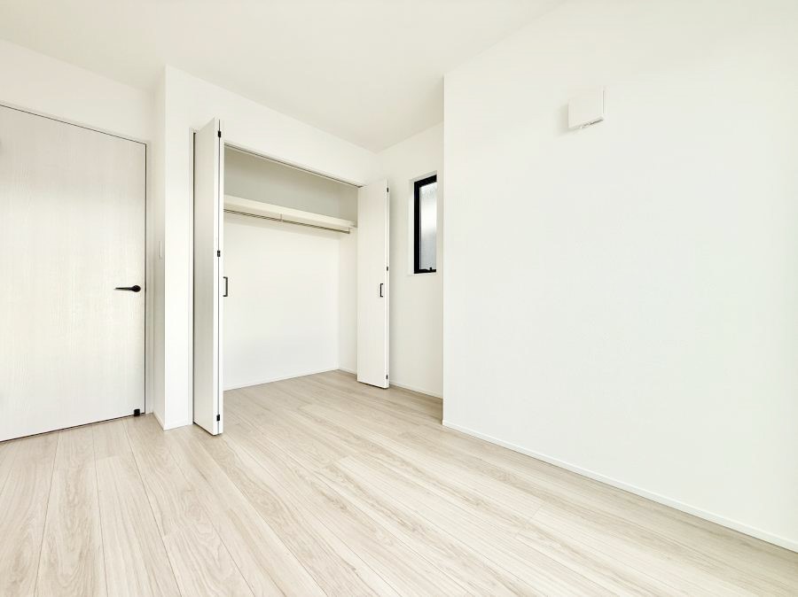 �q������ �������v���C�x�[�g��ԂƂ��ĐÂ��ŗ�������������񋟂��Ă���܂�