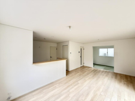 ���r���O ���������났�ƏΊ炪�W�܂�A�S���܂郊�r���O