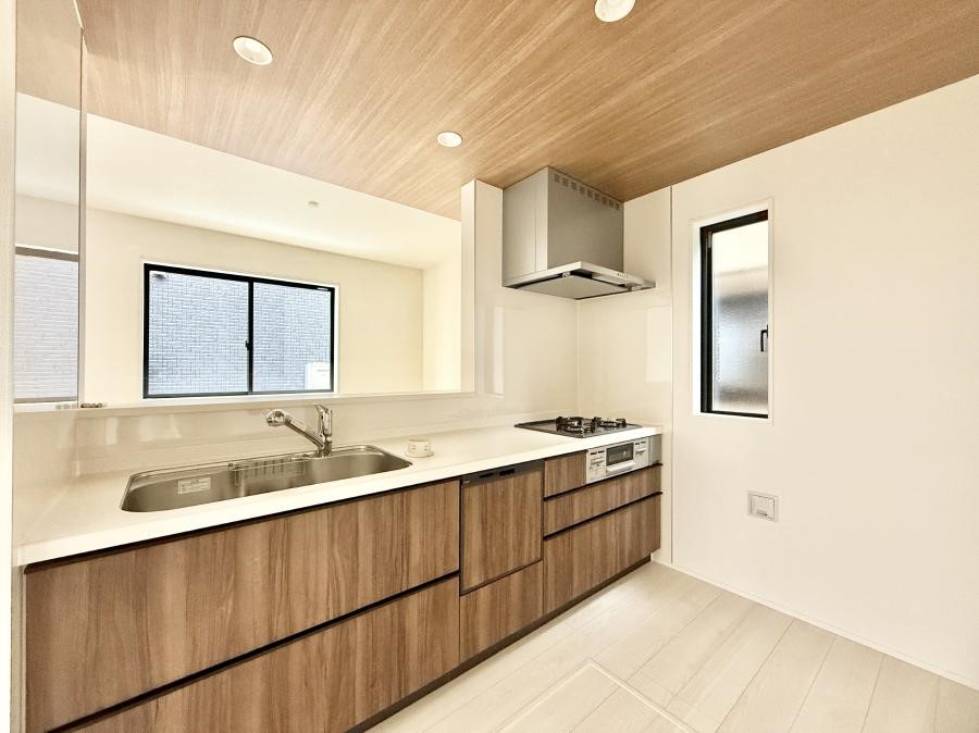 �L�b�`�� ���������������̖��@��������A���ʂȃL�b�`��