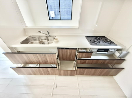 �L�b�`�� �������A�C�f�A�L����A�N���G�C�e�B�u�ȗ������