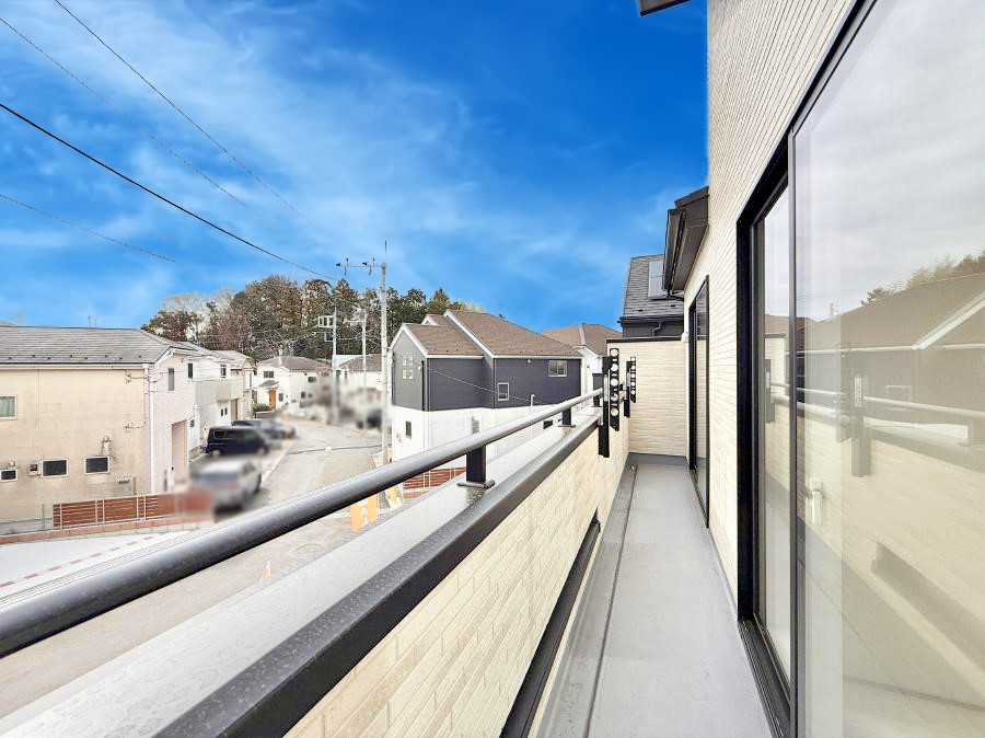 �o���R�j�[ ����