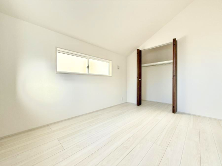 ���̑����� �������D��ŉ��₩�Ȏ��Ԃ��������