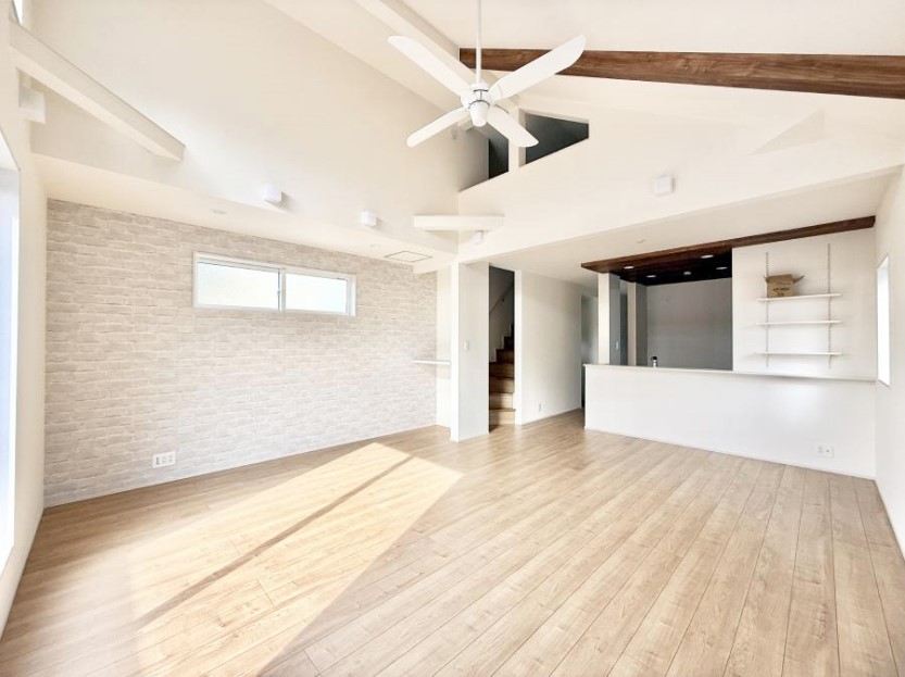 ���r���O ���������C�ɓ���̏ꏊ�ŁA�̂�т�Ƃ������Ԃ�