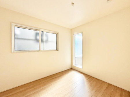 �q������ �������v���C�x�[�g��ԂƂ��ĐÂ��ŗ�������������񋟂��Ă���܂�