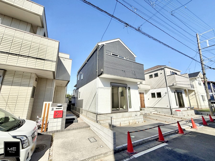 nOώʐ^ OρV炵n܂ꏊŁAƑJ[߂