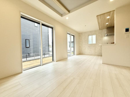 ���̑����� �������ӂƂ����u�ԂɍK����������A�S�n�悢�ꏊ