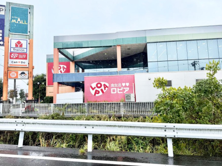 ӊ X[p[ 2300m sA JX