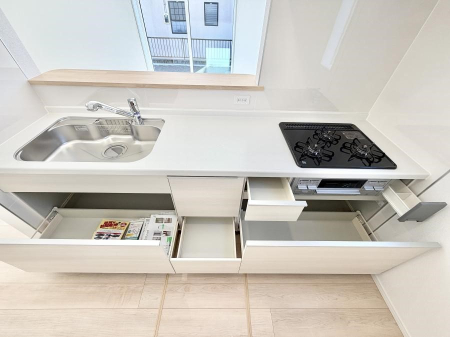 �L�b�`�� �������Ƒ����J��[�߂�A������̂���L�b�`��