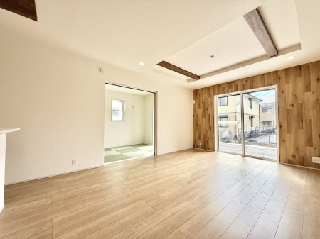 rO 났ƏΊ炪W܂AS܂郊rO