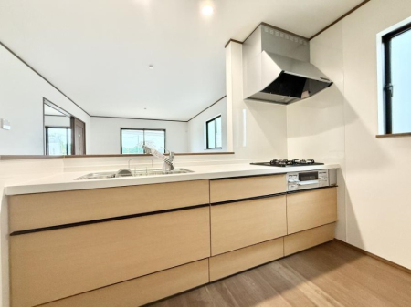 �L�b�`�� �������Ƒ����J��[�߂�A������̂���L�b�`��