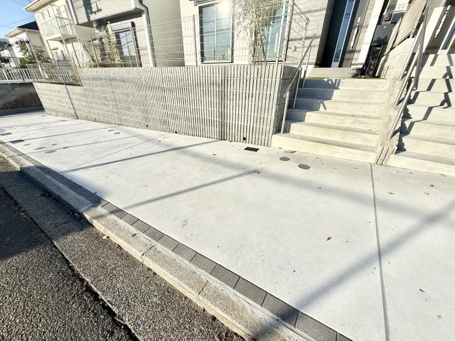  �O�ρ��J�[�X�y�[�X�L