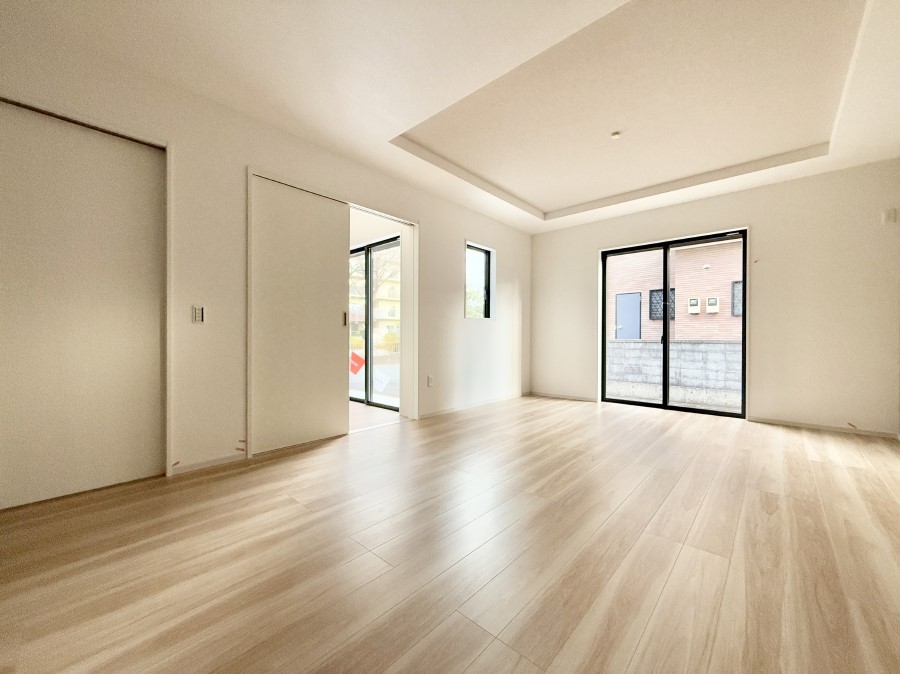 ���r���O �����������������Ɠ��ʂɂ���A�e���̋��