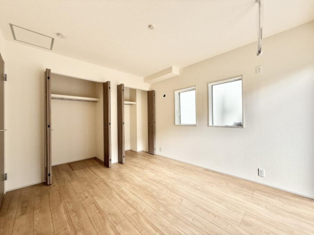 �Q�� ���������̔z�u��ʋC���̗ǂ��݌v�ŕ����̋�C�������炸�A��ɐV�N�ȋ�C������܂�