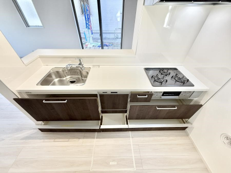 �L�b�`�� �������Ƒ����J��[�߂�A������̂���L�b�`��