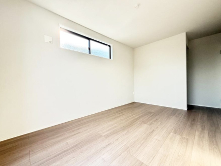 �q������ �������v���C�x�[�g��ԂƂ��ĐÂ��ŗ�������������񋟂��Ă���܂�