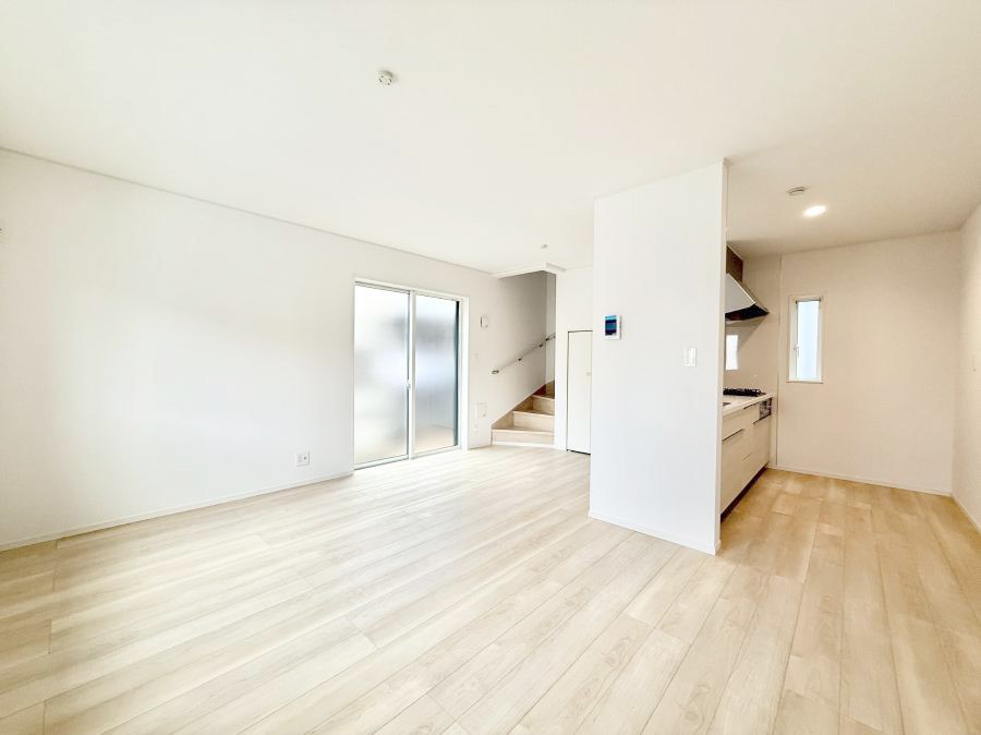 ���r���O �������V���v���������ґ�A��؂Ȑl�Ɖ߂����S���قǂ�����