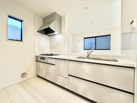 �L�b�`�� �������Ƒ����J��[�߂�A������̂���L�b�`��