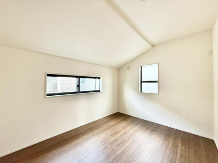 ���̑����� �������D��ŉ��₩�Ȏ��Ԃ��������