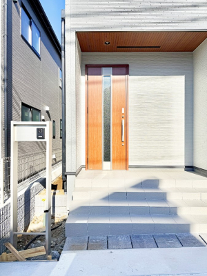 ���� �O�ρ� �V���v���Ŕ������A�Z�܂��̑���ۂ��ʂ錺�ւł�