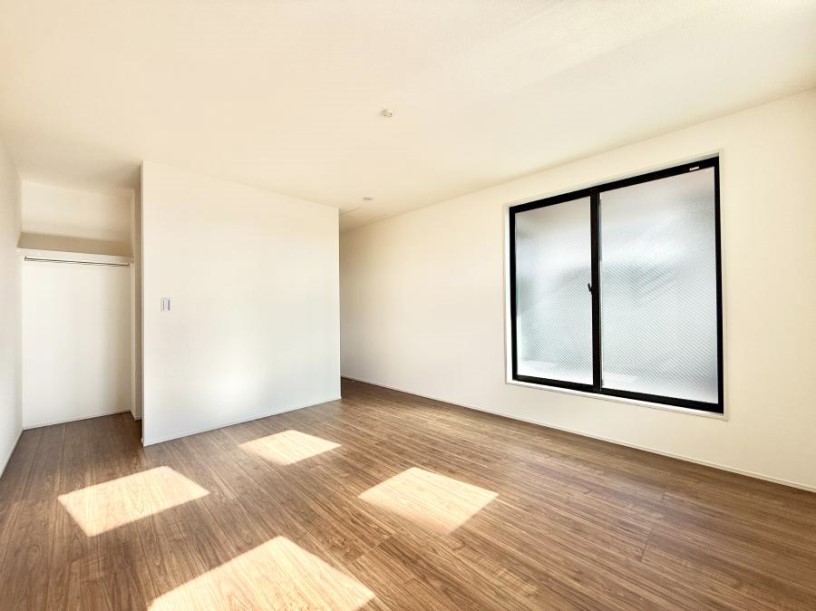 �q������ �������v���C�x�[�g��ԂƂ��ĐÂ��ŗ�������������񋟂��Ă���܂�