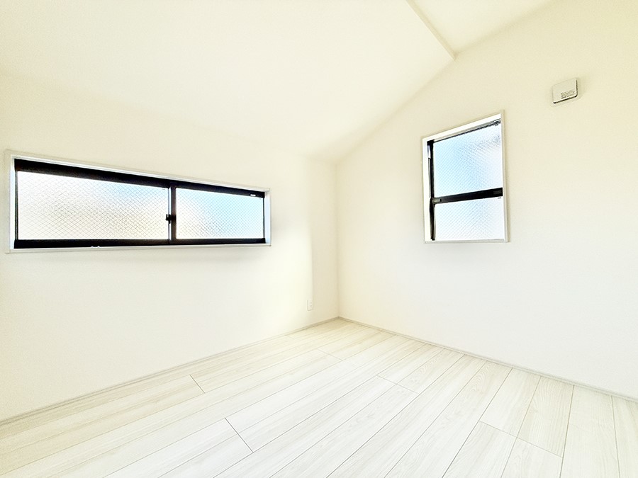 ���̑����� �������D��ŉ��₩�Ȏ��Ԃ��������