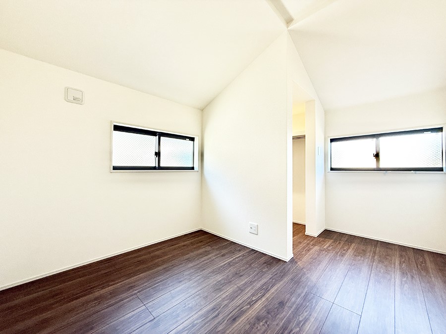 �Q�� ���������̔z�u��ʋC���̗ǂ��݌v�ŕ����̋�C�������炸�A��ɐV�N�ȋ�C������܂�