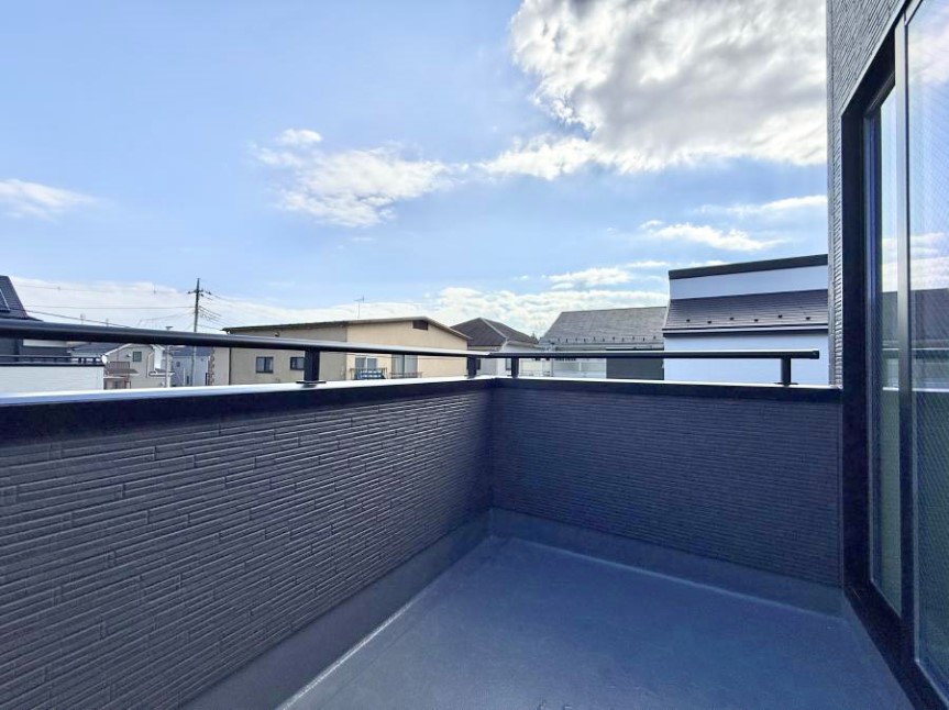 oRj[  G߂̈ڂ낢JIȋԂł