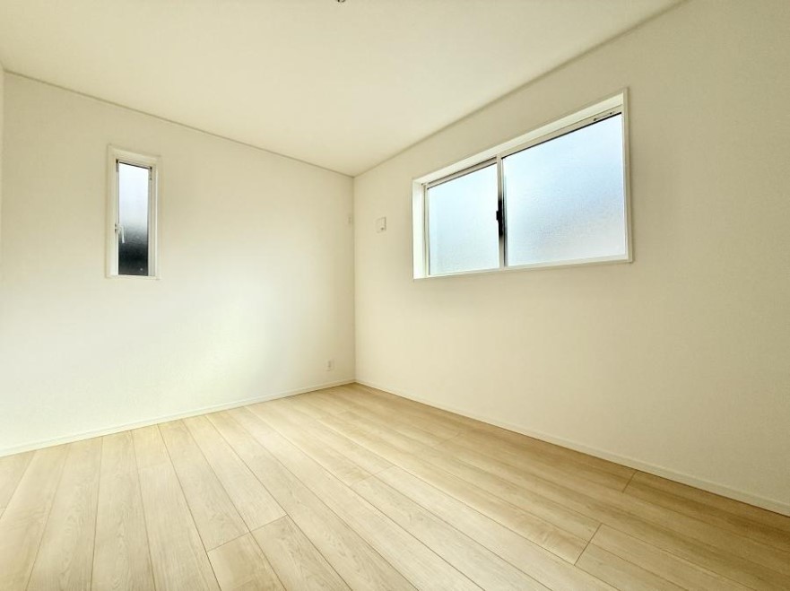 �Q�� ���������̔z�u��ʋC���̗ǂ��݌v�ŕ����̋�C�������炸�A��ɐV�N�ȋ�C������܂�