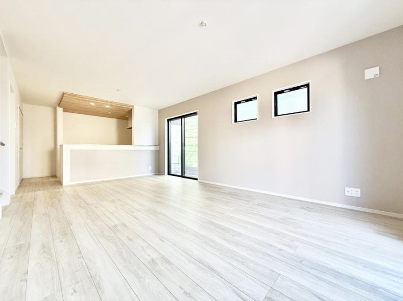 ���r���O �������S���������ꏊ�A�������߂����郊�r���O