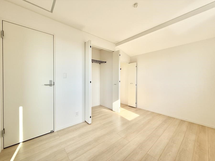 ���̑����� �������D��ŉ��₩�Ȏ��Ԃ��������