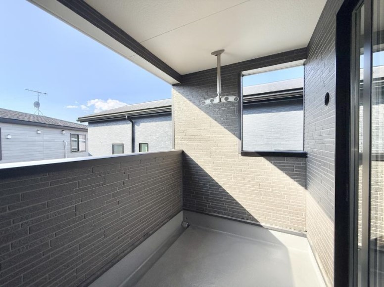 oRj[  𒭂߂ȂAقƈꑧʂȋ