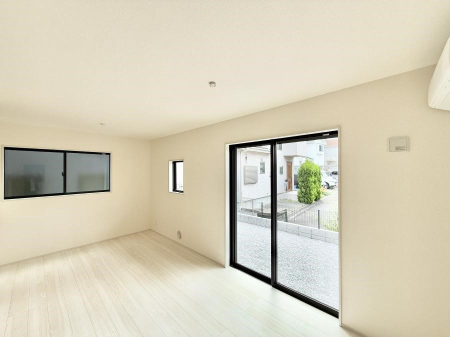 ���r���O �������V���v���������ґ�A��؂Ȑl�Ɖ߂����S���قǂ�����