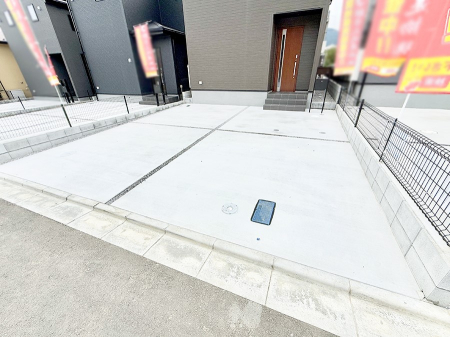  �O�ρ��J�[�X�y�[�X�L