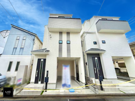 nOώʐ^ OρV炵n܂ꏊŁAƑJ[߂