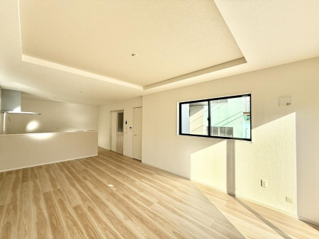 ���r���O ���������났�ƏΊ炪�W�܂�A�S���܂郊�r���O