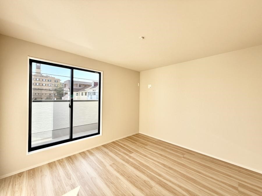 �Q�� ���������̔z�u��ʋC���̗ǂ��݌v�ŕ����̋�C�������炸�A��ɐV�N�ȋ�C������܂�