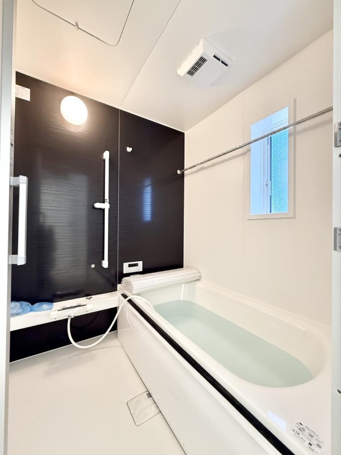 ���� ����������̔�������A�S����������Ԃł�