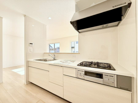 �L�b�`�� �����������������Ɗy�����Ȃ�A���K�ȃL�b�`�����