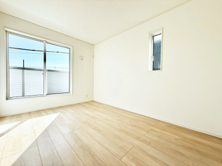 �Q�� ���������̔z�u��ʋC���̗ǂ��݌v�ŕ����̋�C�������炸�A��ɐV�N�ȋ�C������܂�