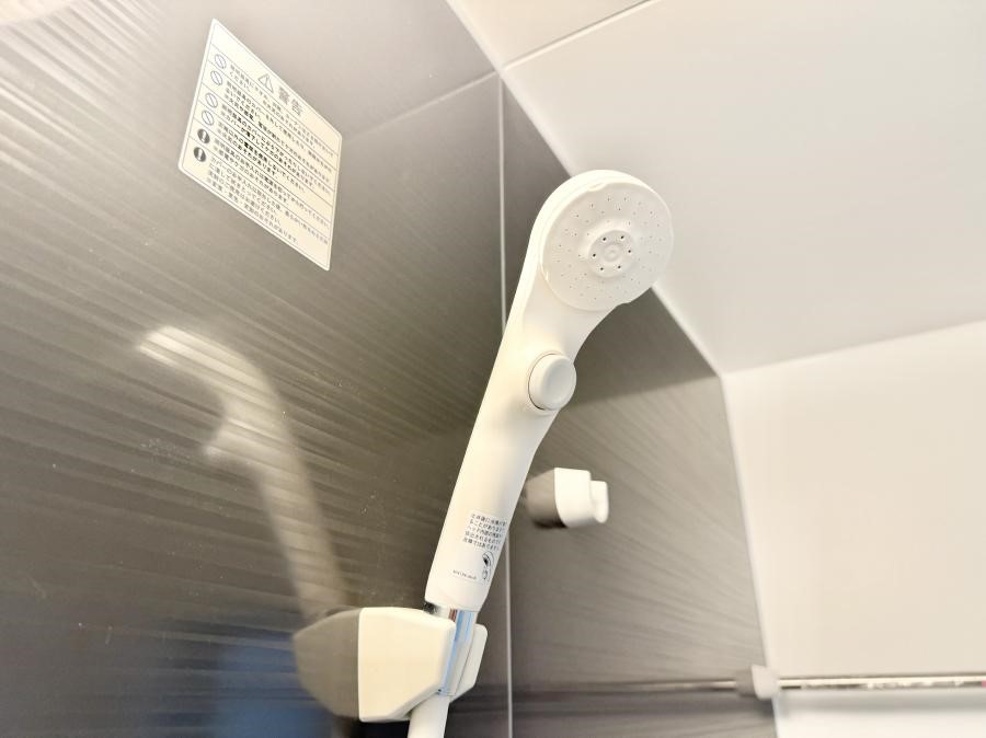 ���̑����� �ݔ����킴�킴�V�����[�����̃��o�[�܂Ŏ��L�΂��K�v���Ȃ��A�ȒP�Ɏ~���ł���